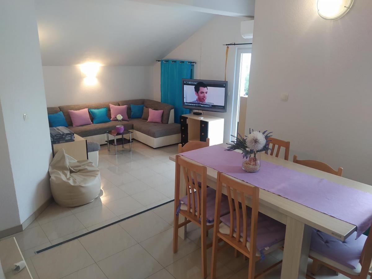 Trubi 3 Apartment *