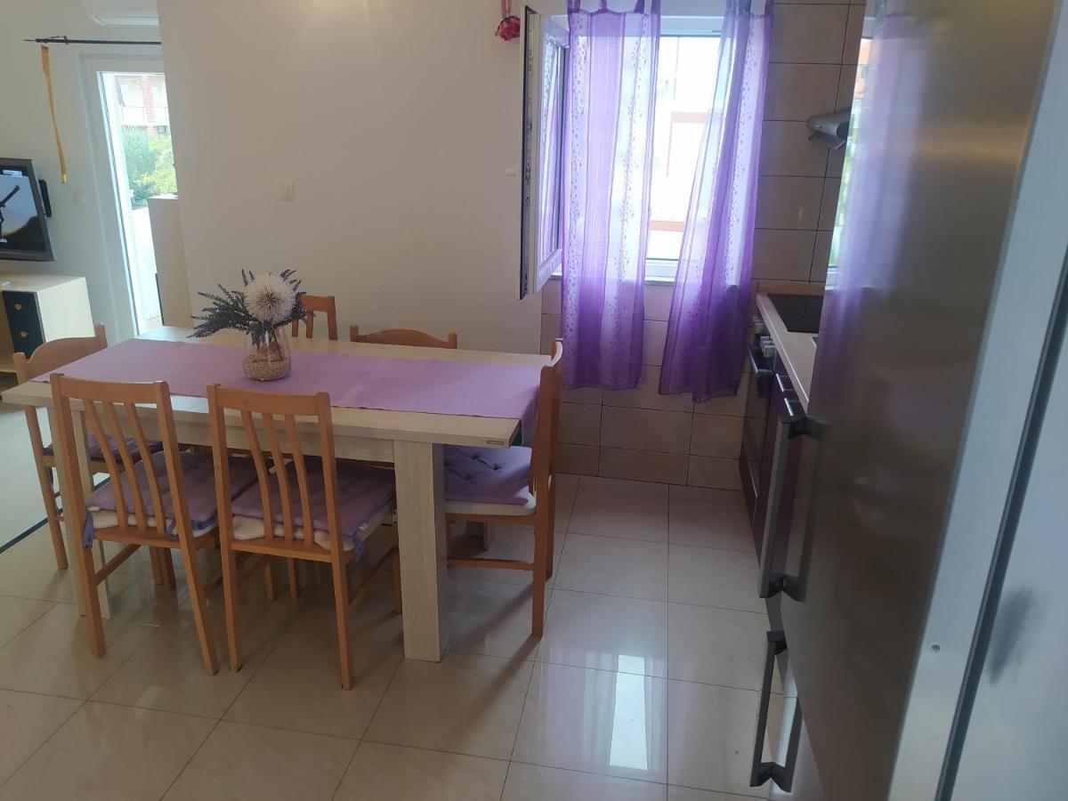 Trubi 3 Apartment Vodice