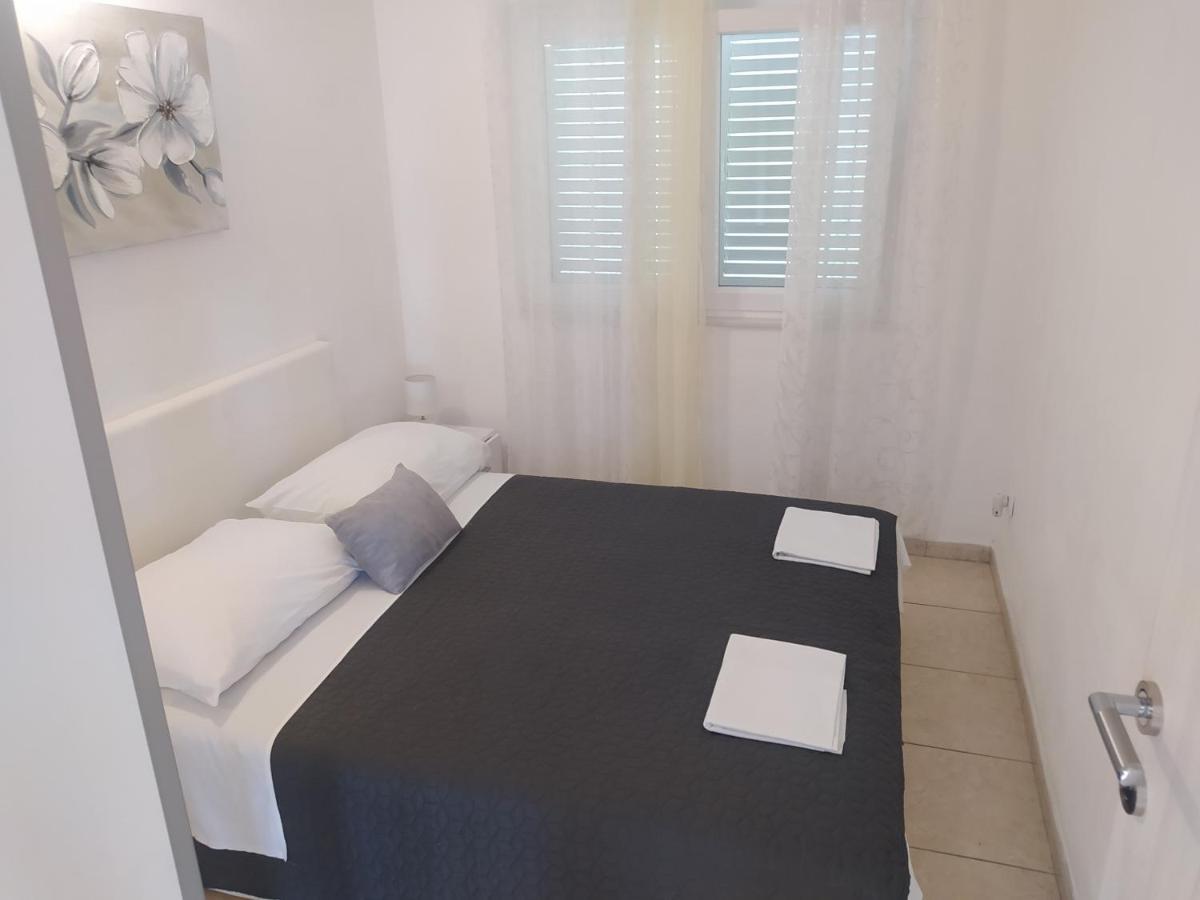 Trubi 3 Apartment