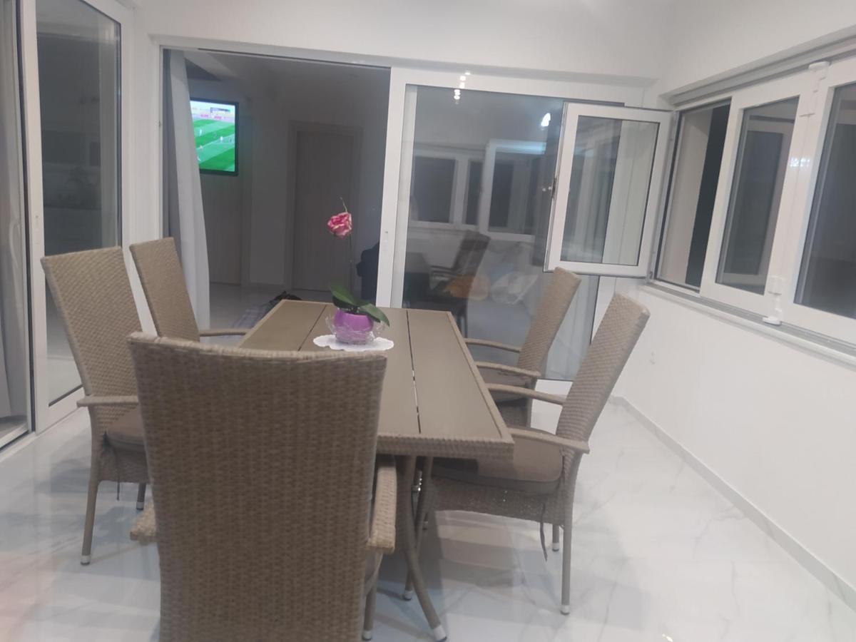 Trubi 3 Apartment Vodice