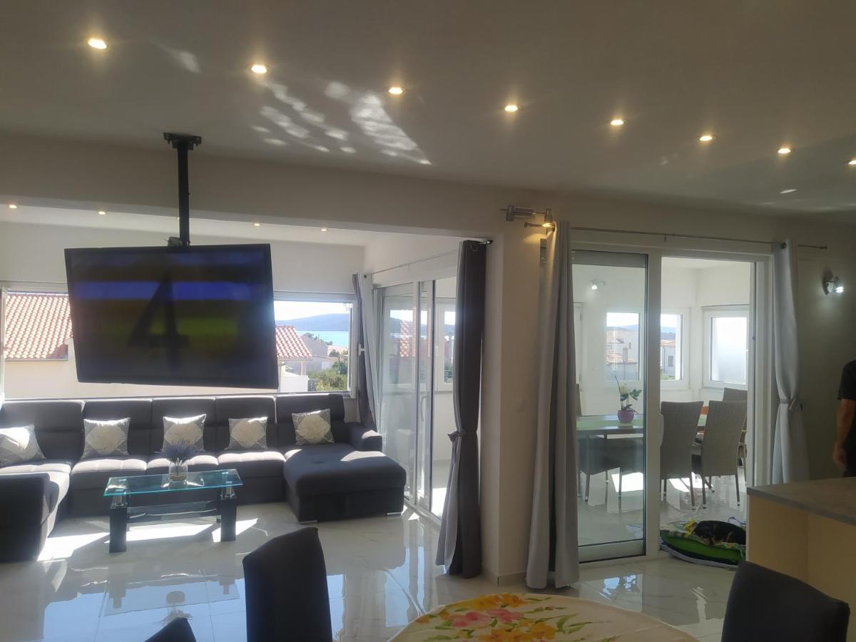 Apartment Trubi 3 *